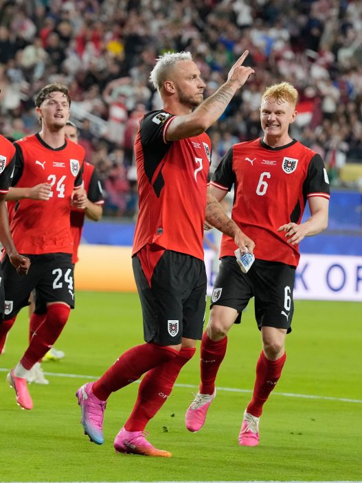Austria inicia su camino en el Mundial con un triunfo frente a Jordania