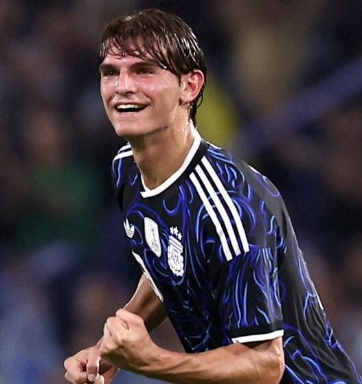 Inter de Milán y Real Madrid compiten por Nico Paz