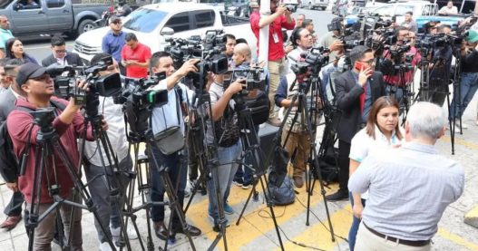 Aumento de amenazas contra periodistas en Honduras genera preocupación y demandas de protección