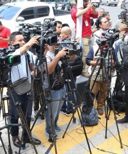 Aumento de amenazas contra periodistas en Honduras genera preocupación y demandas de protección