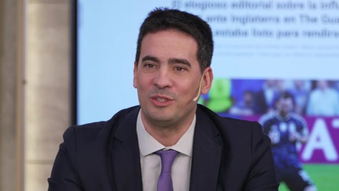 Adrián Ravier defiende la estrategia económica del Gobierno de Javier Milei