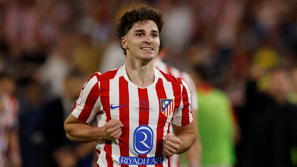 Atlético de Madrid anuncia denuncia contra Barcelona por el caso Julián Álvarez